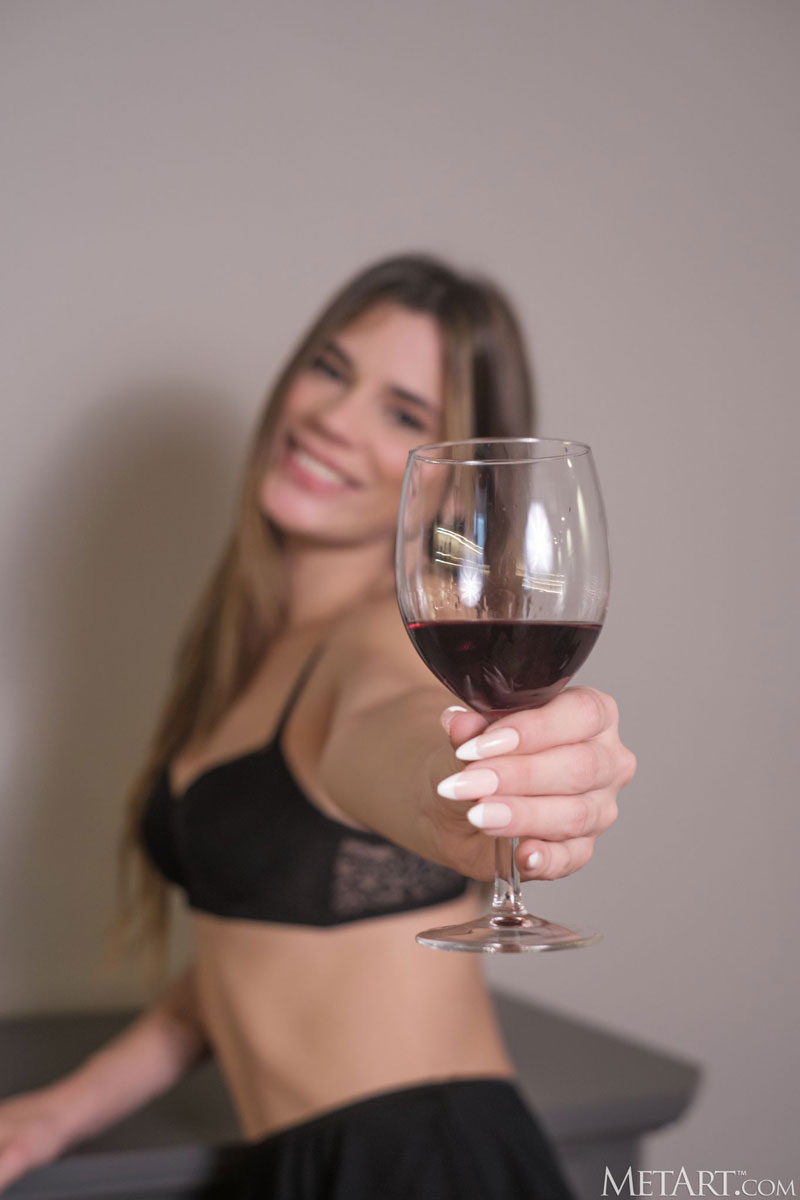 Lorena Hidalgo Wine Delight