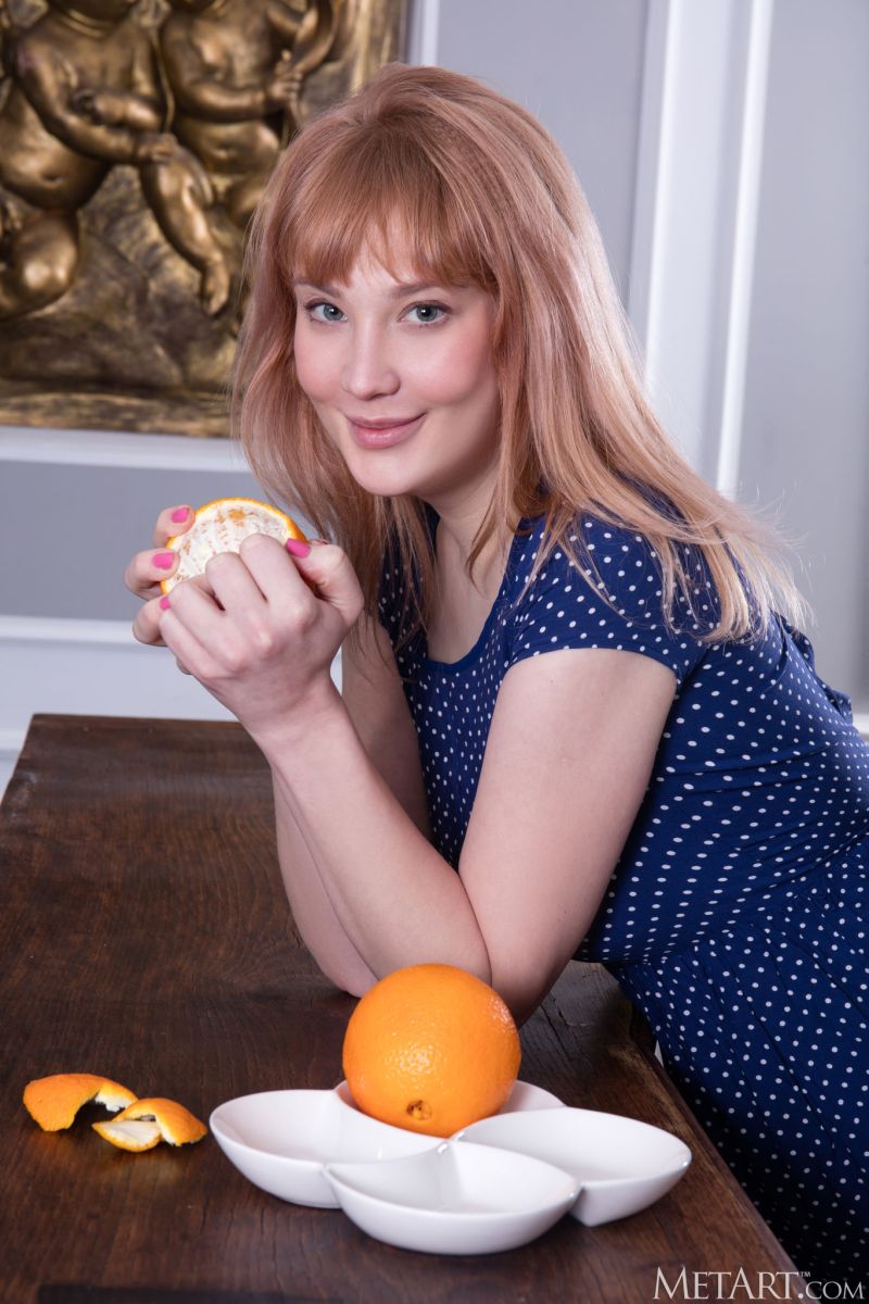 Emily Blake Loves Oranges