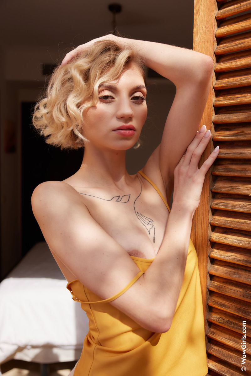 Molly Devon Skinny Nude Natural Babe